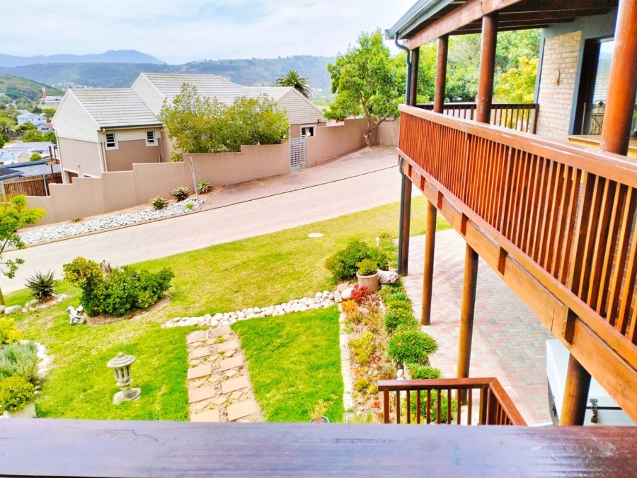 3 Bedroom Property for Sale in Bergsig Western Cape